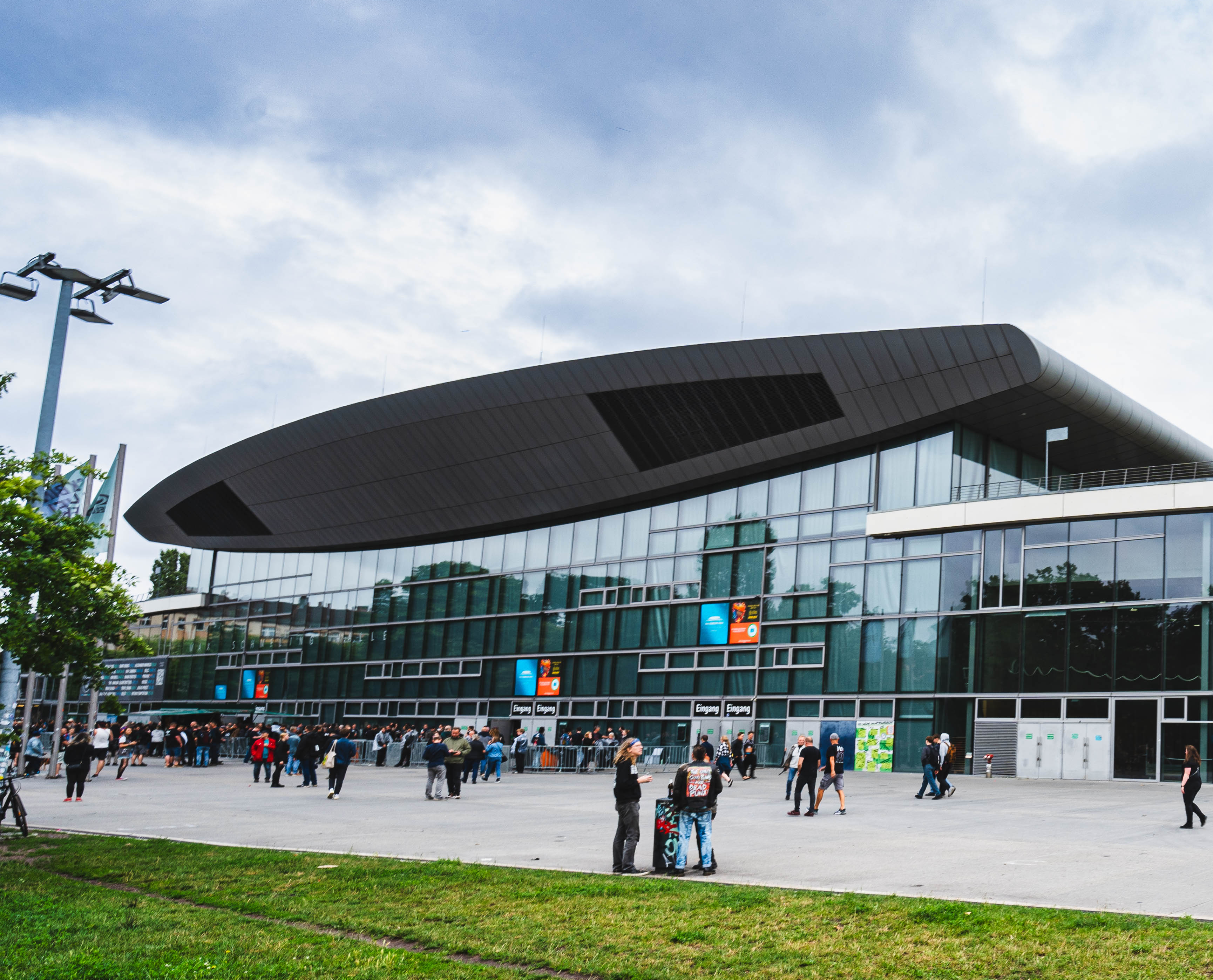 Außenansicht der Max-Schmeling-Halle